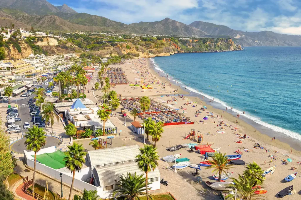 Playa de Burriana Nerja